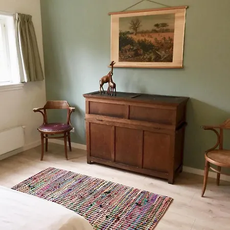 Bed & Breakfast In Characteristic Near Zandvoort/ Amsterdam * Aerdenhout