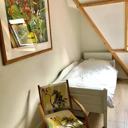 Bed & Breakfast In Characteristic Near Zandvoort/ Amsterdam *