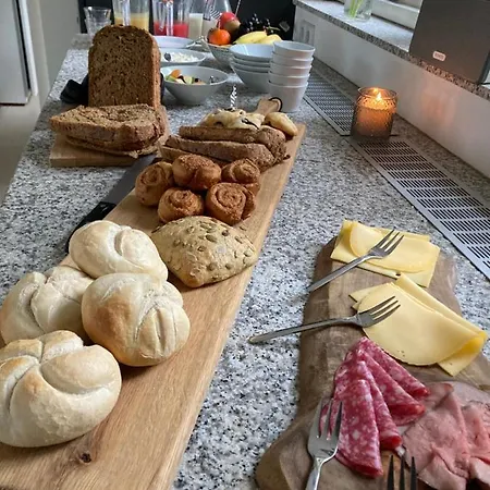 In Characteristic Near Zandvoort/ Amsterdam Bed & Breakfast