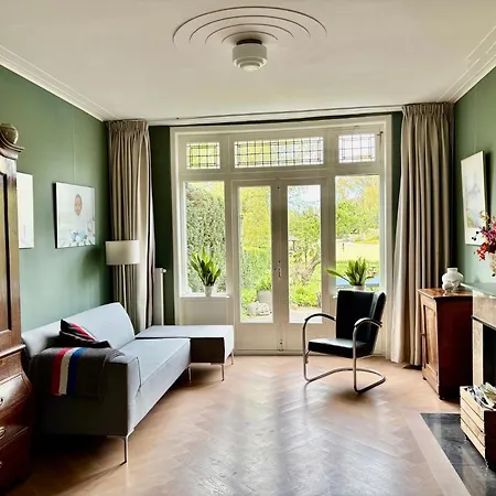 Bed & Breakfast In Characteristic Near Zandvoort/ Amsterdam Aerdenhout